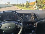 Hyundai Elantra-14