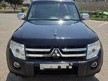 Mitsubishi Pajero-1