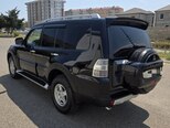 Mitsubishi Pajero-5
