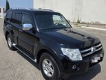 Mitsubishi Pajero-7