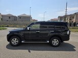 Mitsubishi Pajero-9