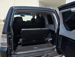 Mitsubishi Pajero-12