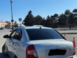 Hyundai Accent-6