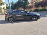 Hyundai Elantra-11