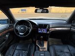 BMW 528-10