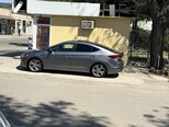 Hyundai Elantra-9
