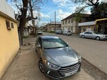 Hyundai Elantra-11