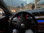 Volkswagen Passat-2