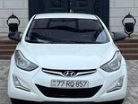Hyundai Elantra-1