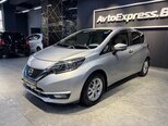 Nissan Note-7