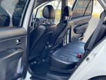 Kia Carens-13