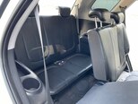 Kia Carens-16