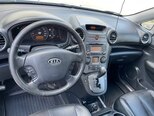 Kia Carens-20