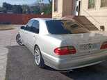 Mercedes E 240-6