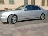 Mercedes E 240-5