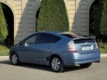 Toyota Prius-9