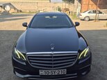 Mercedes E 220 d-1