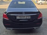 Mercedes E 220 d-2