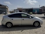 Toyota Prius-4