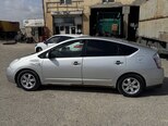Toyota Prius-5