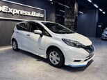 Nissan Note-7