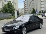 Mercedes E 220-3