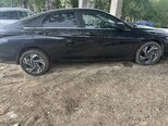 Hyundai Elantra-8