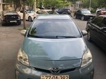 Toyota Prius-1