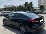 Hyundai Elantra-3