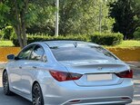Hyundai Sonata-6