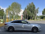 Hyundai Sonata-3