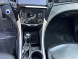 Hyundai Sonata-11