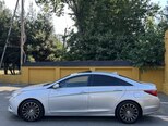 Hyundai Sonata-4