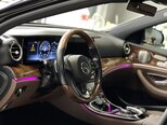 Mercedes E 300-16