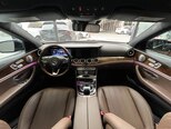 Mercedes E 300-13