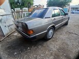 Mercedes 190-5