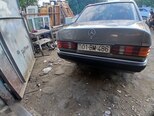 Mercedes 190-4