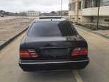 Mercedes E 270-7