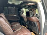 Mercedes GL 500 4MATIC-12