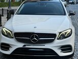 Mercedes E 300-1
