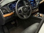 Volvo XC90-10