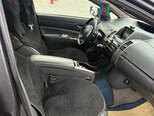 Toyota Prius-13
