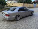 Mercedes E 240-2