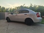 Hyundai Accent-2