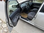 Toyota Prius-7