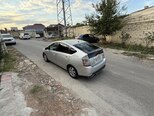 Toyota Prius-16