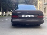 Mercedes E 220-3