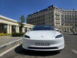 Tesla Model 3-11