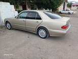 Mercedes E 320-6