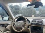 Mercedes E 240-11